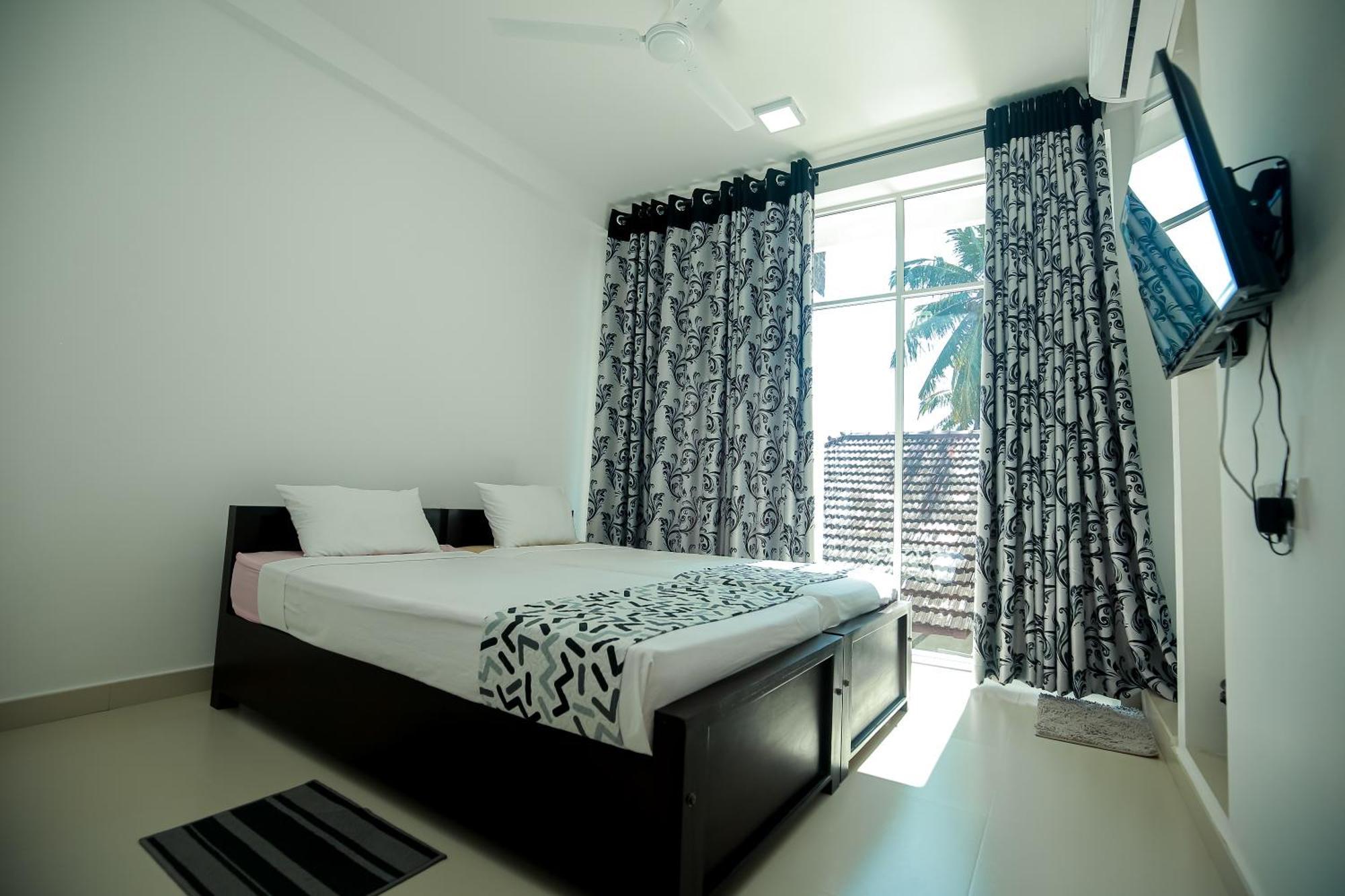 Roabaa Guesthouse Batticaloa Habitación foto