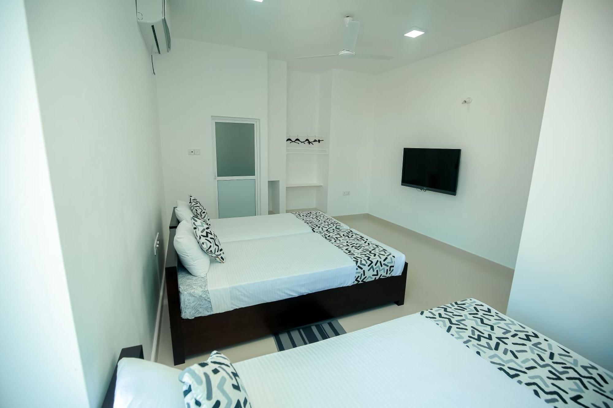 Roabaa Guesthouse Batticaloa Habitación foto