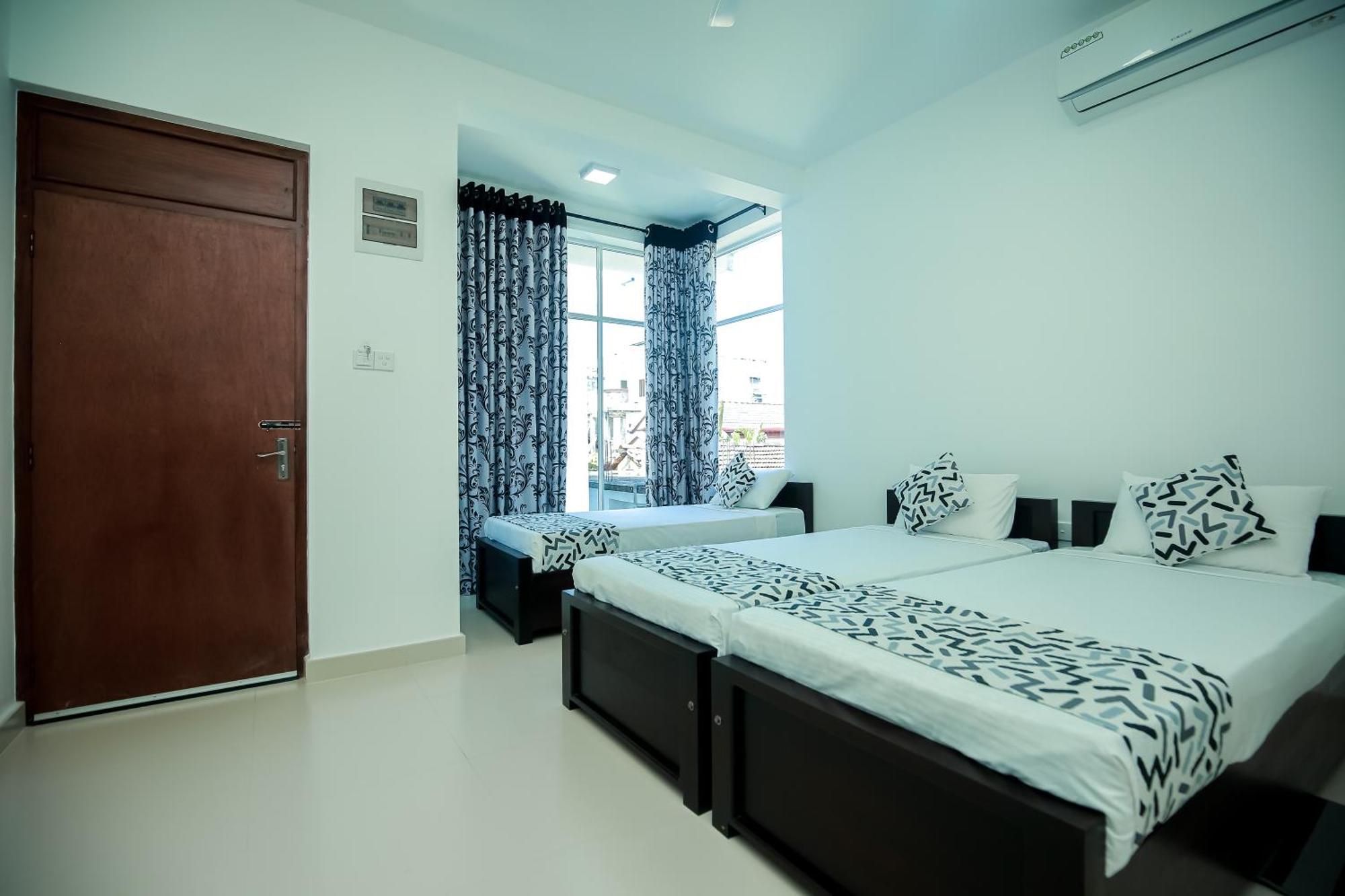 Roabaa Guesthouse Batticaloa Habitación foto